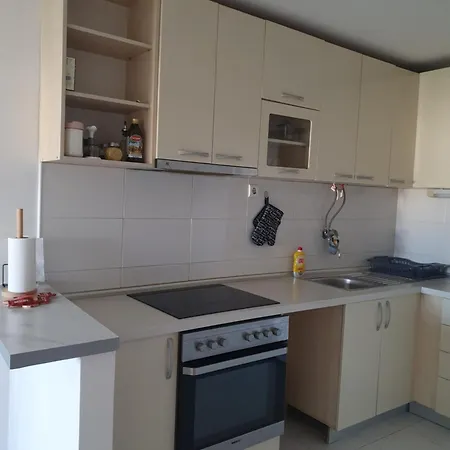 アパート Marija's スコピエ